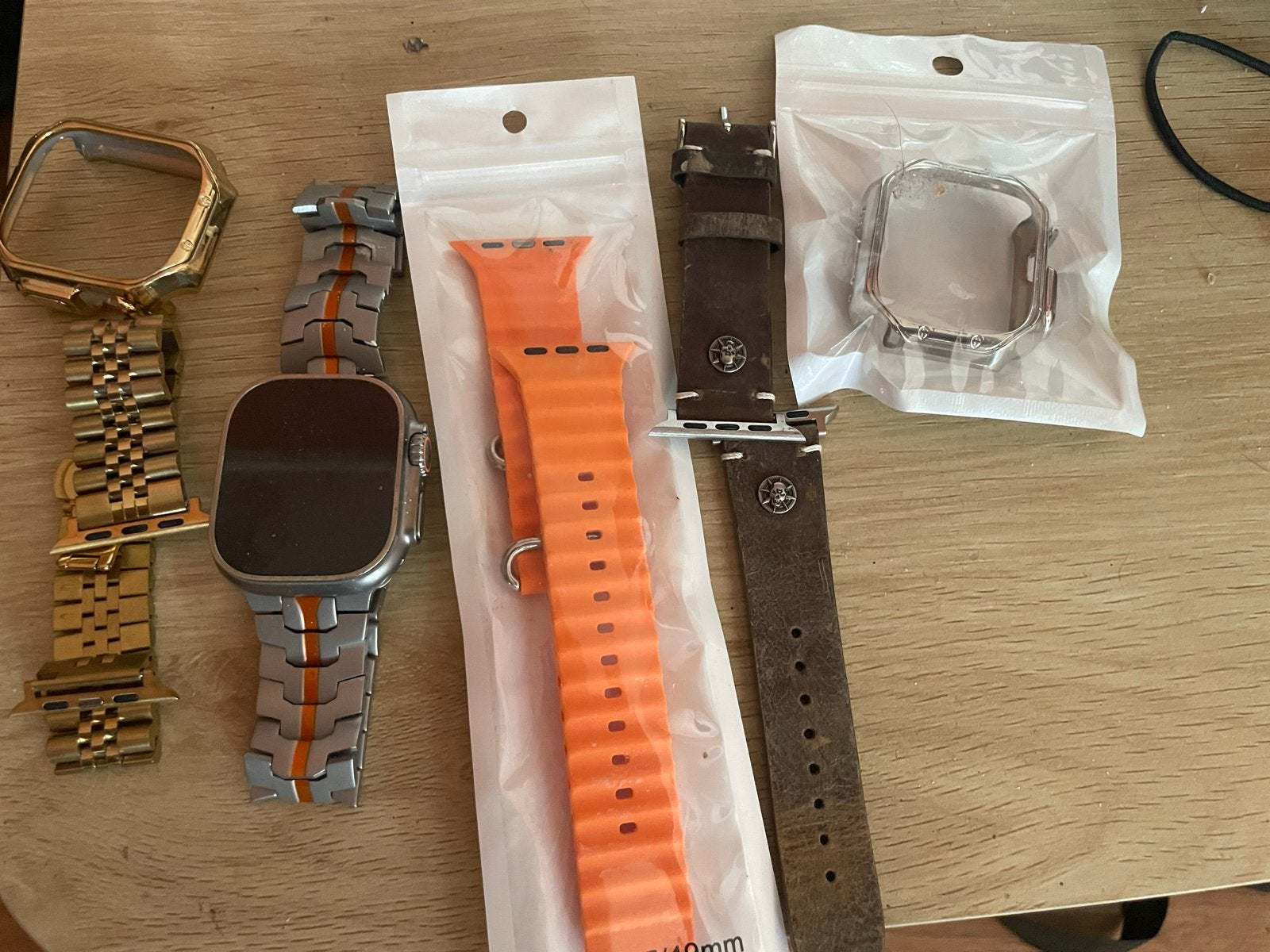 Apple Watch Ultra met extra bandjes en bescherming, Sieraden, Tassen en Uiterlijk, Smartwatches, Ophalen, Afstand, IOS, Zo goed als nieuw