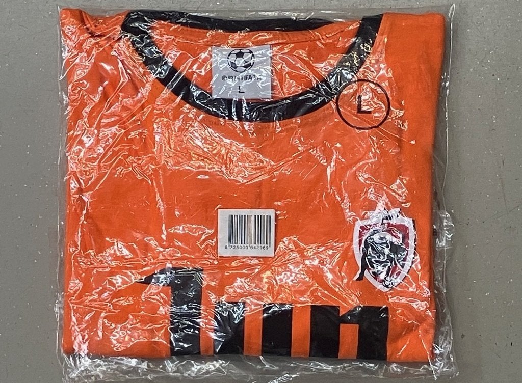 Splinternieuw T-shirt. Jup. Holland. Jup knal oranje mt. L., Ophalen of Verzenden, Nieuw, Maat 52/54 (L), Oranje