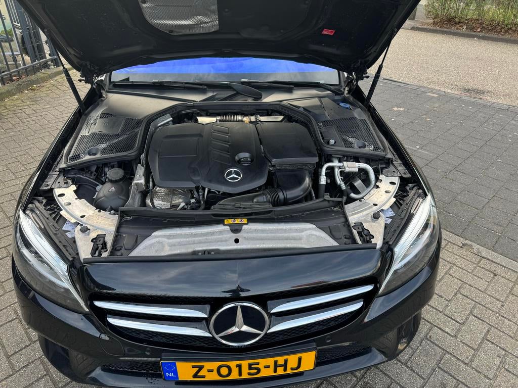 Mercedes-Benz C-Klasse C200 d  2019 Zwart Full option, Auto's, Mercedes-Benz, Automaat, Achterwielaandrijving, 1800 kg, 4 cilinders