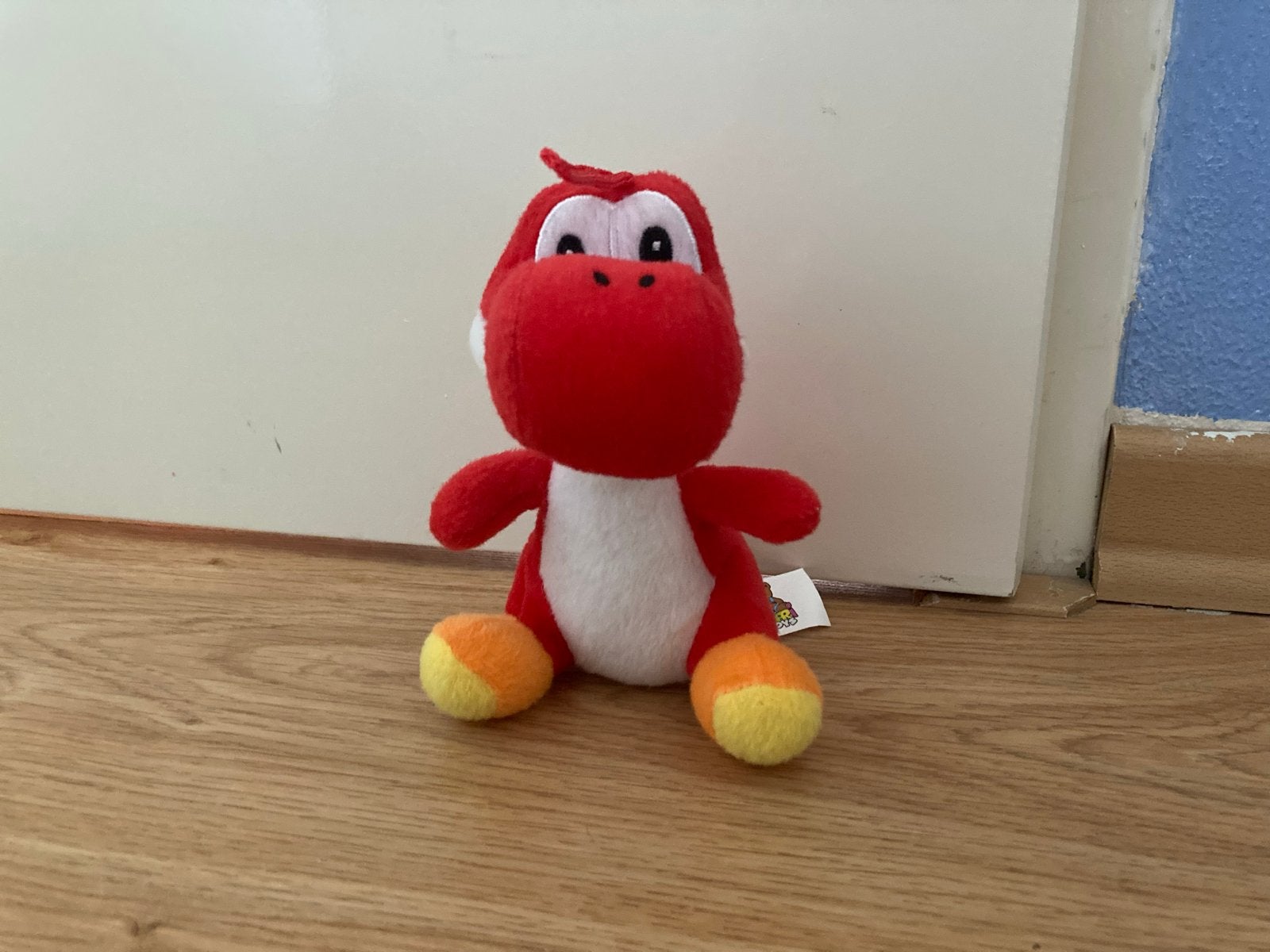 Rode Yoshi knuffel van Super Mario - Zo goed als nieuw, Dinosaurus, Ophalen of Verzenden, Nintendo, Middelgroot (20 tot 80 cm)