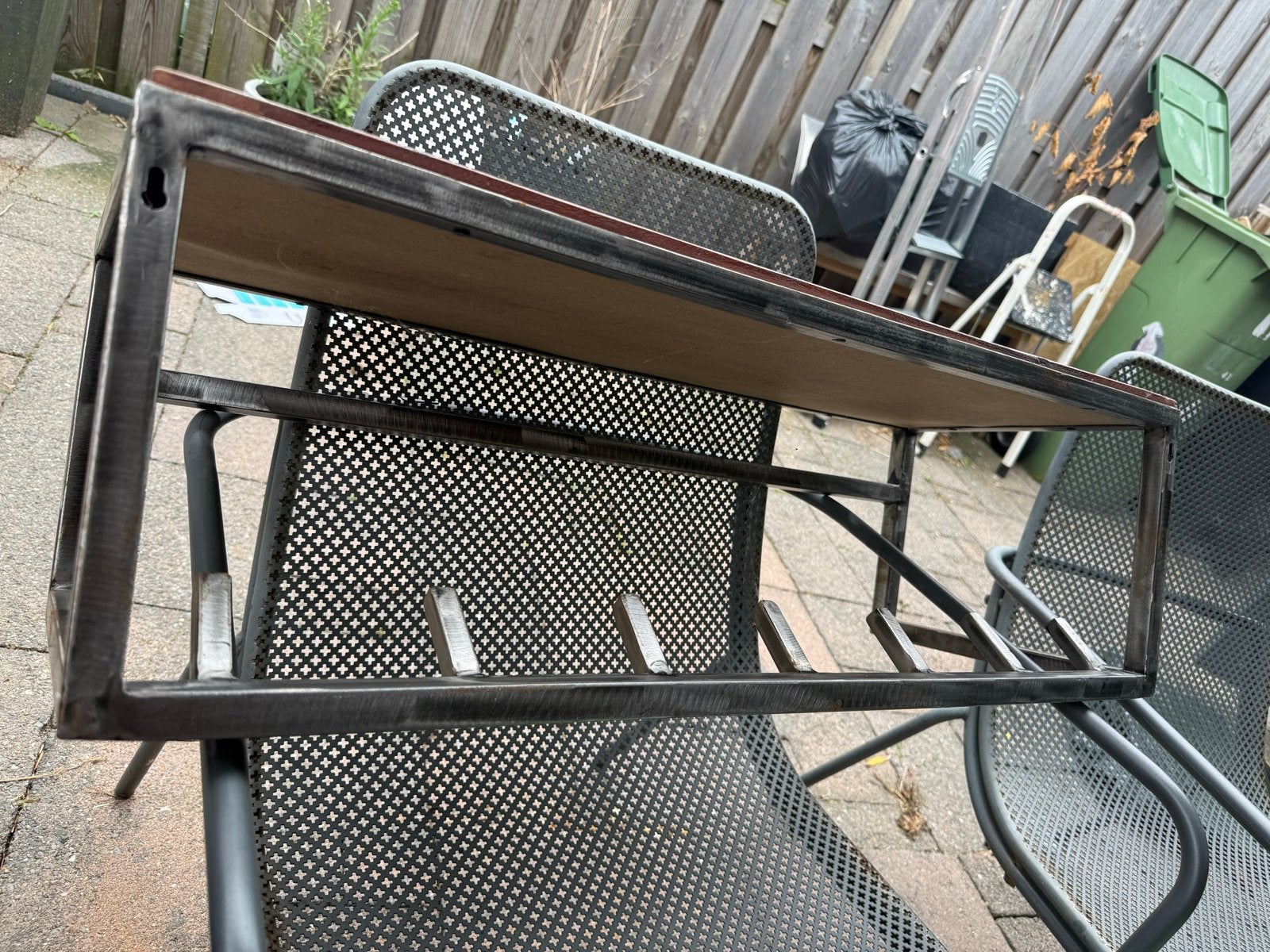Industriële wandkapstok met houten plank, Gebruikt, Minder dan 100 cm, Metaal, Ophalen