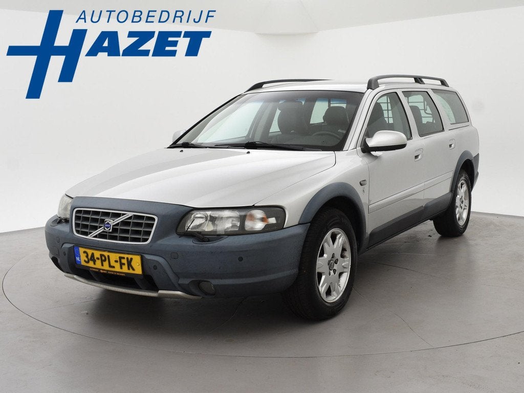 Volvo V70 Cross Country 2.4T 200 PK HANDGESCHAKELD AWD + TRE, Auto's, Volvo, Stoelverwarming, Vierwielaandrijving, 93 €/maand