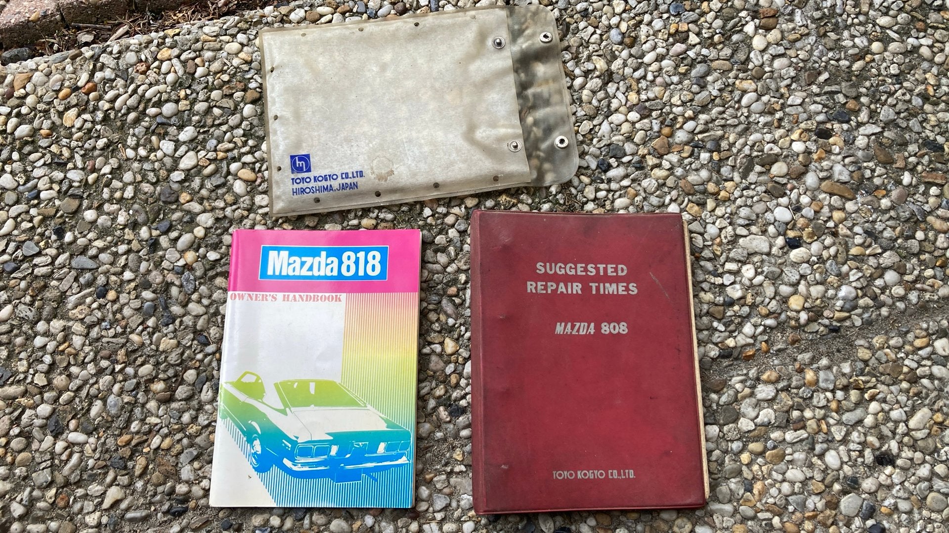 Mazda 818 handleiding/onderhouds boekjes, Ophalen, Gelezen, Mazda
