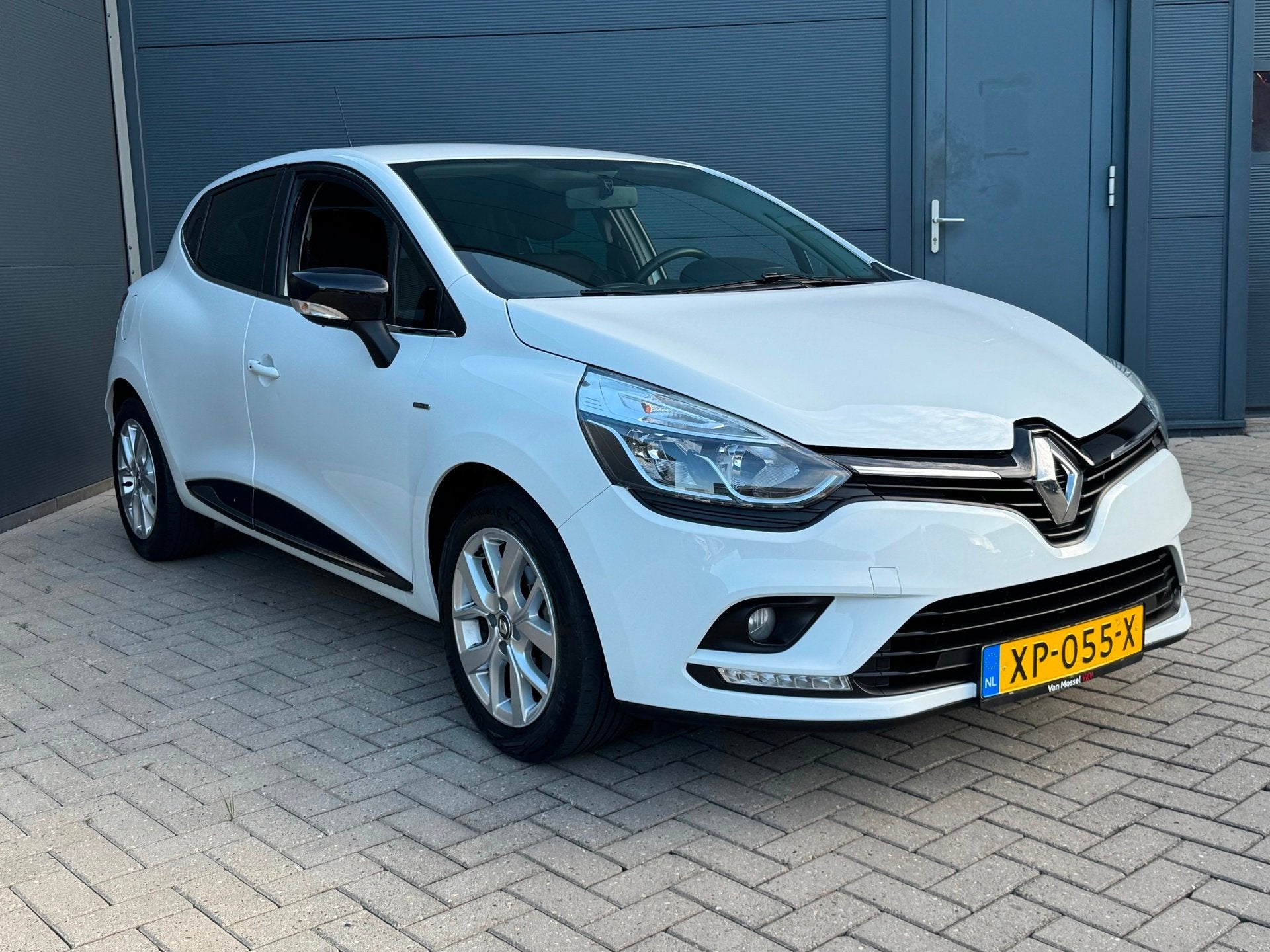 Renault Clio 0.9 TCe Limited / Navi / Nap / Pdc, 898 cc, Gebruikt, Euro 6, 580 kg