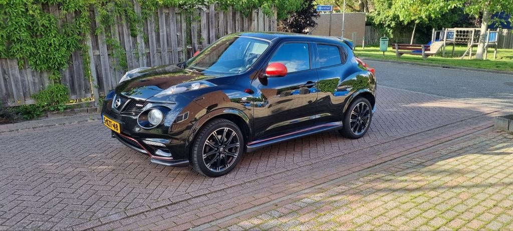 Nissan Juke 1.6 Nismo 2013 Zwart, Auto's, Nissan, Voorwielaandrijving, 662 kg, 1618 cc, 1225 kg