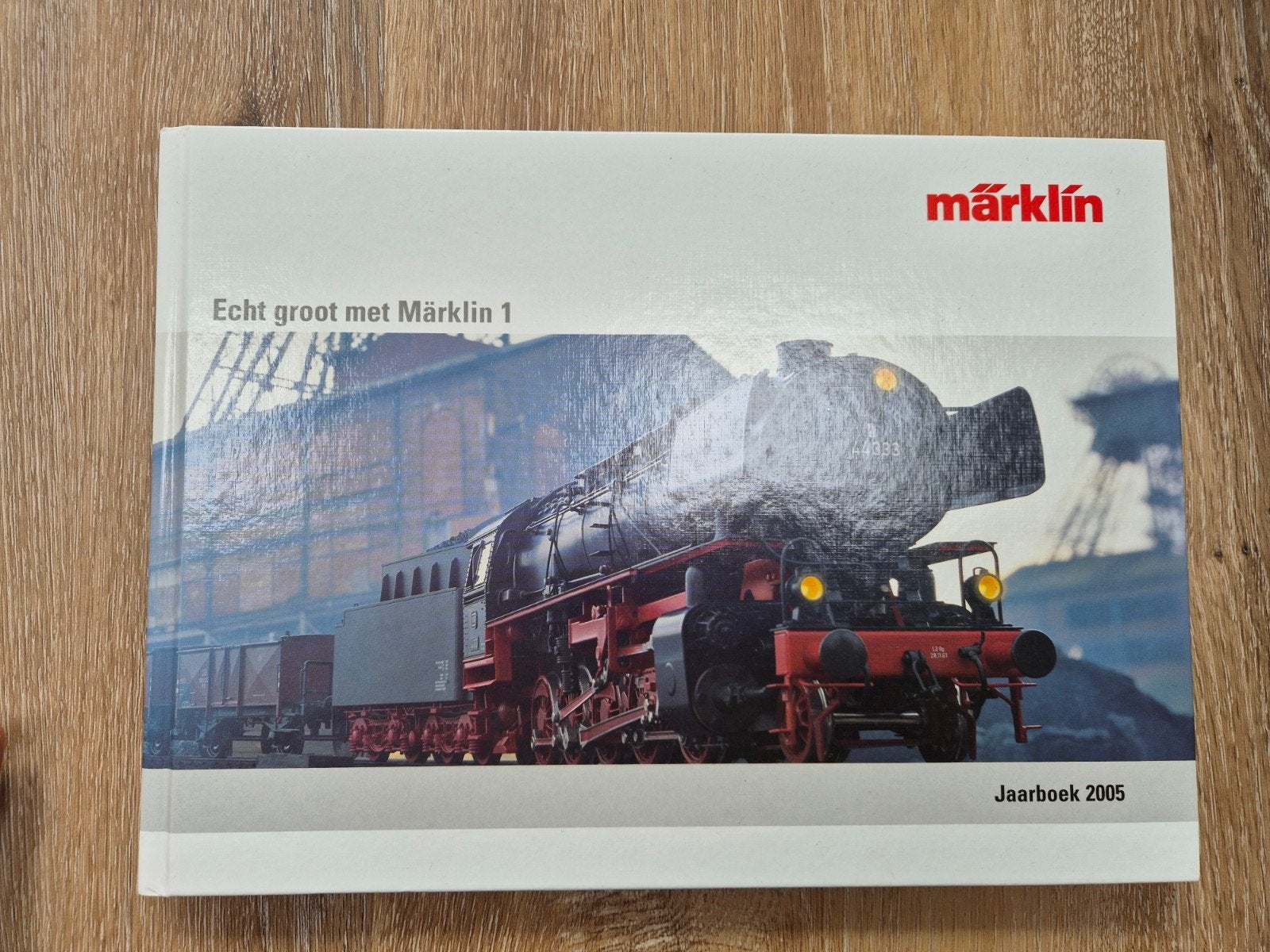 Marklin 1 Jaarboek 2005, Wisselstroom, Zo goed als nieuw, Märklin, Boek, Tijdschrift of Catalogus