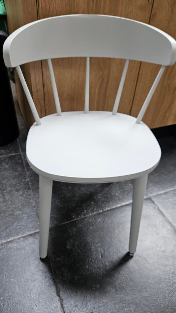 Houten keuken stoel ikea Omtanksam lichtgrijs 2x zgan, Ophalen, Twee, Zo goed als nieuw, Grijs