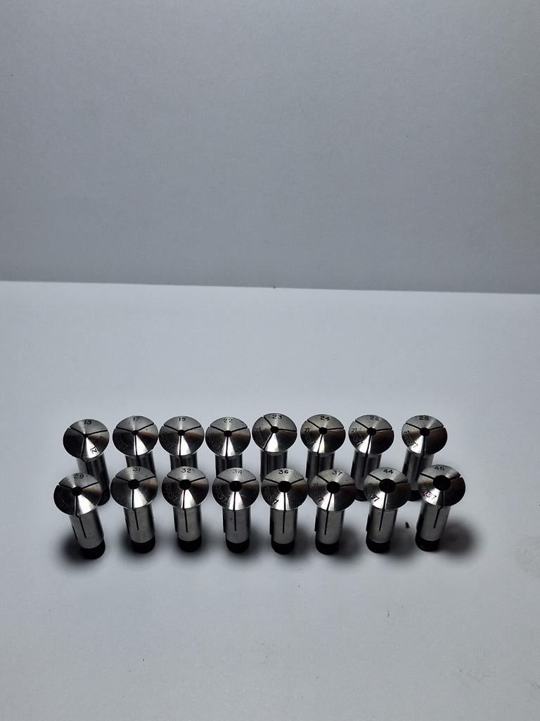 Zestien 8 MM spantangen van het merk Levin, Doe-het-zelf en Verbouw, Draaibanken, Ophalen of Verzenden, Zo goed als nieuw, Overige typen