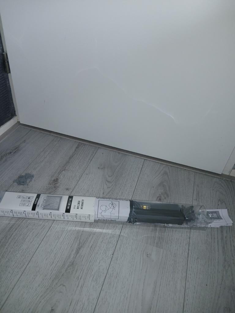 Antraciet grijze jaloezie 50x130 cm, Huis en Inrichting, Stoffering | Gordijnen en Lamellen, 100 tot 150 cm, Nieuw, Grijs, 50 tot 100 cm
