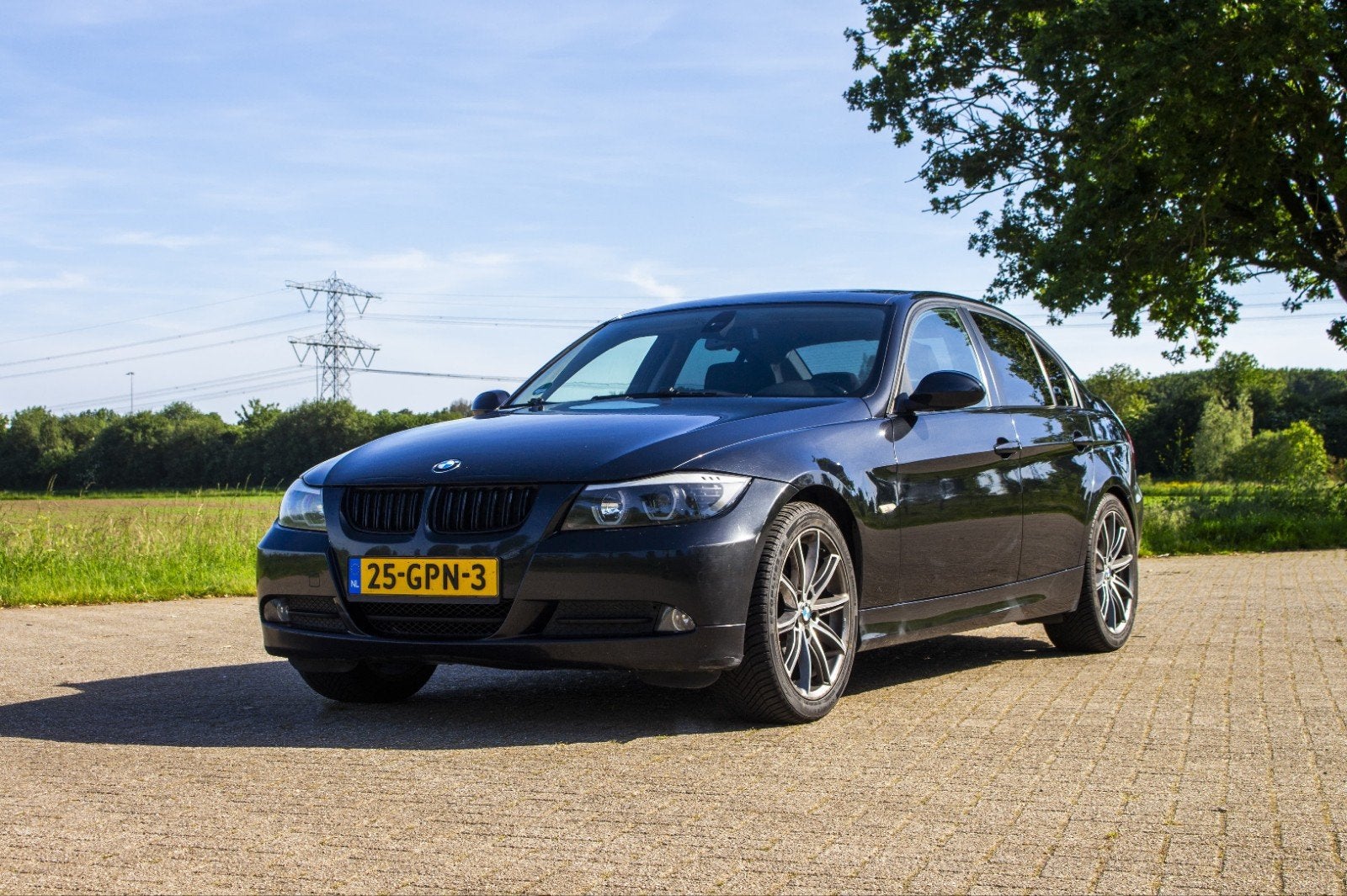 BMW 3-Serie 2.0 I 318i 2008 Zwart 143pk, Achterwielaandrijving, Zwart, Origineel Nederlands, 75 €/maand