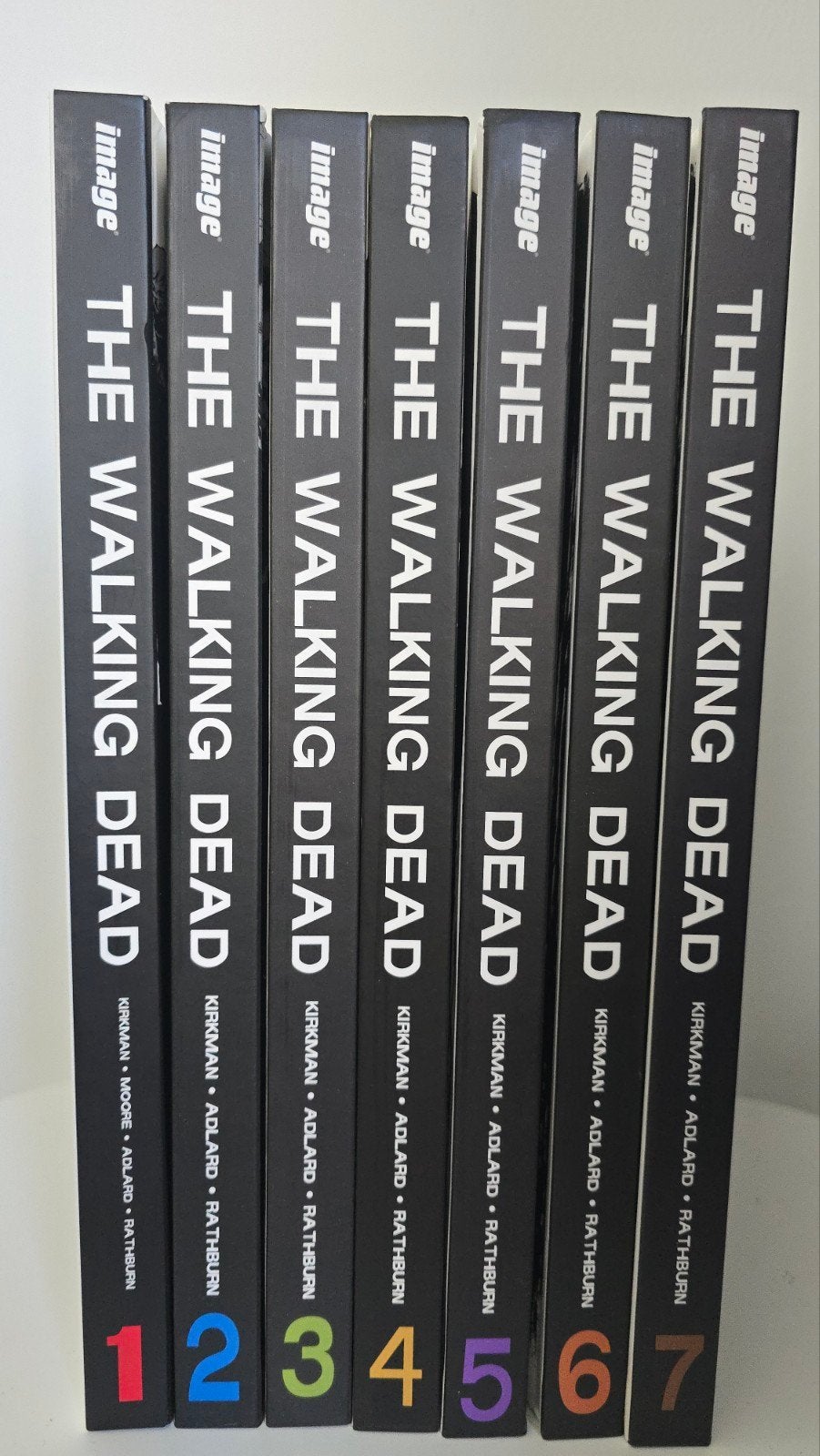 The Walking Dead Hardcovers - Boeken 1 t/m 7, Boeken, Meerdere stripboeken, Ophalen of Verzenden, Zo goed als nieuw, Robert Kirkman