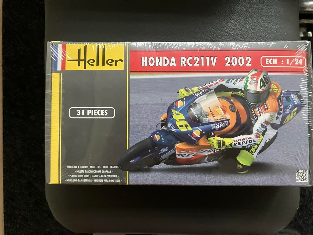 Bouwdoos Heller Honda race motor, Ophalen of Verzenden, Zo goed als nieuw, Motor, Overige merken