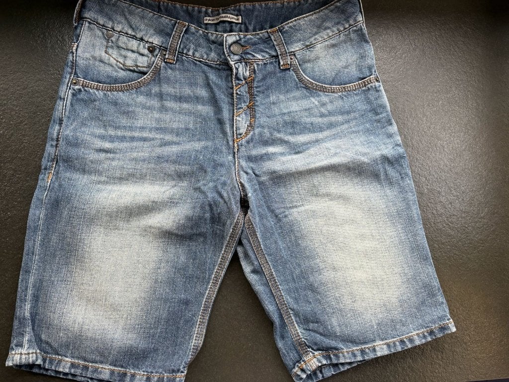 Drykorn korte spijkerbroek short maat 27, Drykorn, Blauw, Ophalen of Verzenden, Zo goed als nieuw