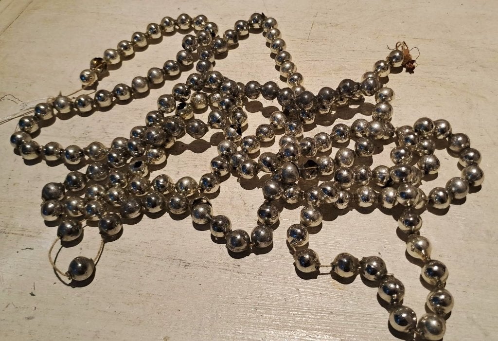 Antieke glazen kerstketting | slinger 130cm DIKKE kralen, Diversen, Kerst, Ophalen, Gebruikt