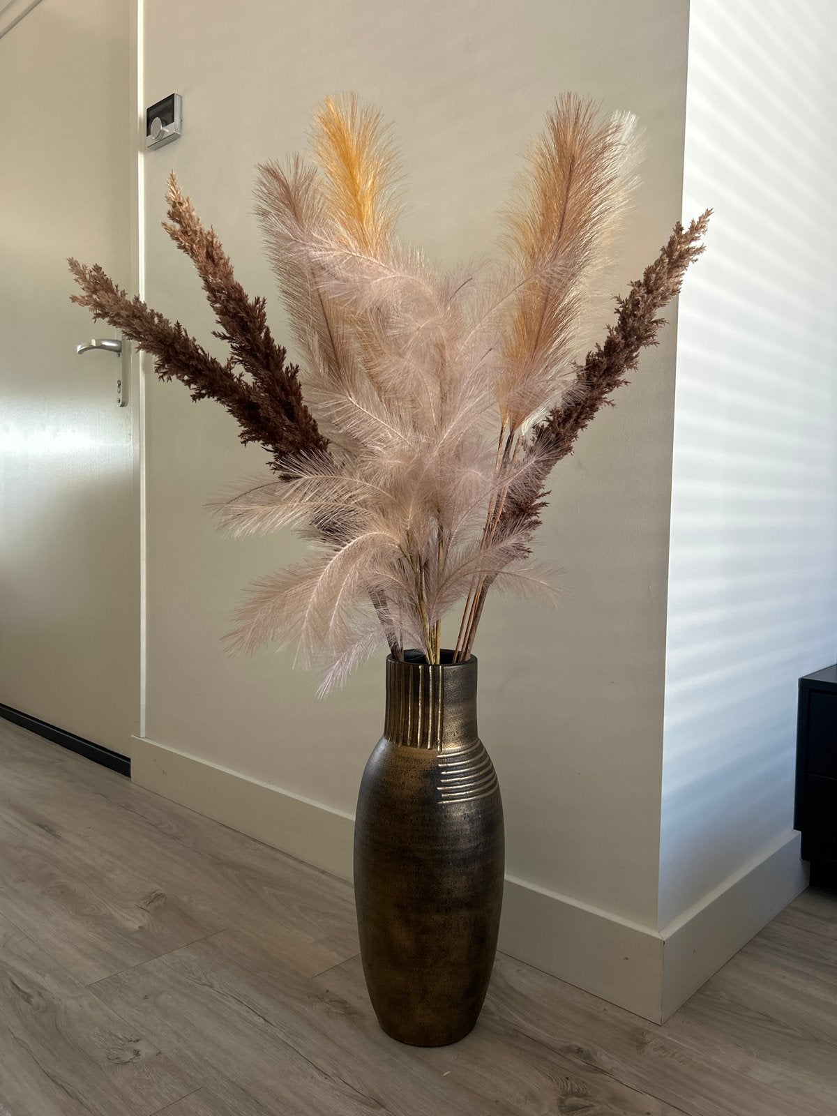 Vaas incl. decoratie veren, Ophalen, Overige kleuren, Inclusief decoratie, Zo goed als nieuw