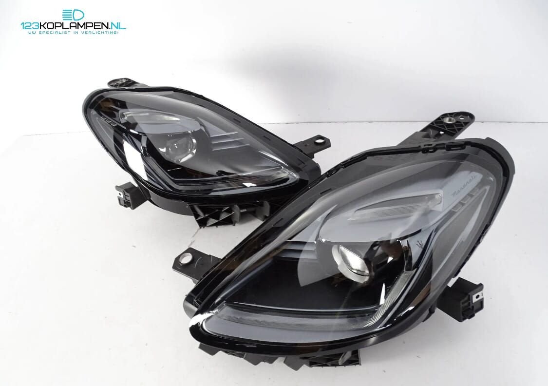 Maserati Grecale M182 Full Led Koplamp links rechts