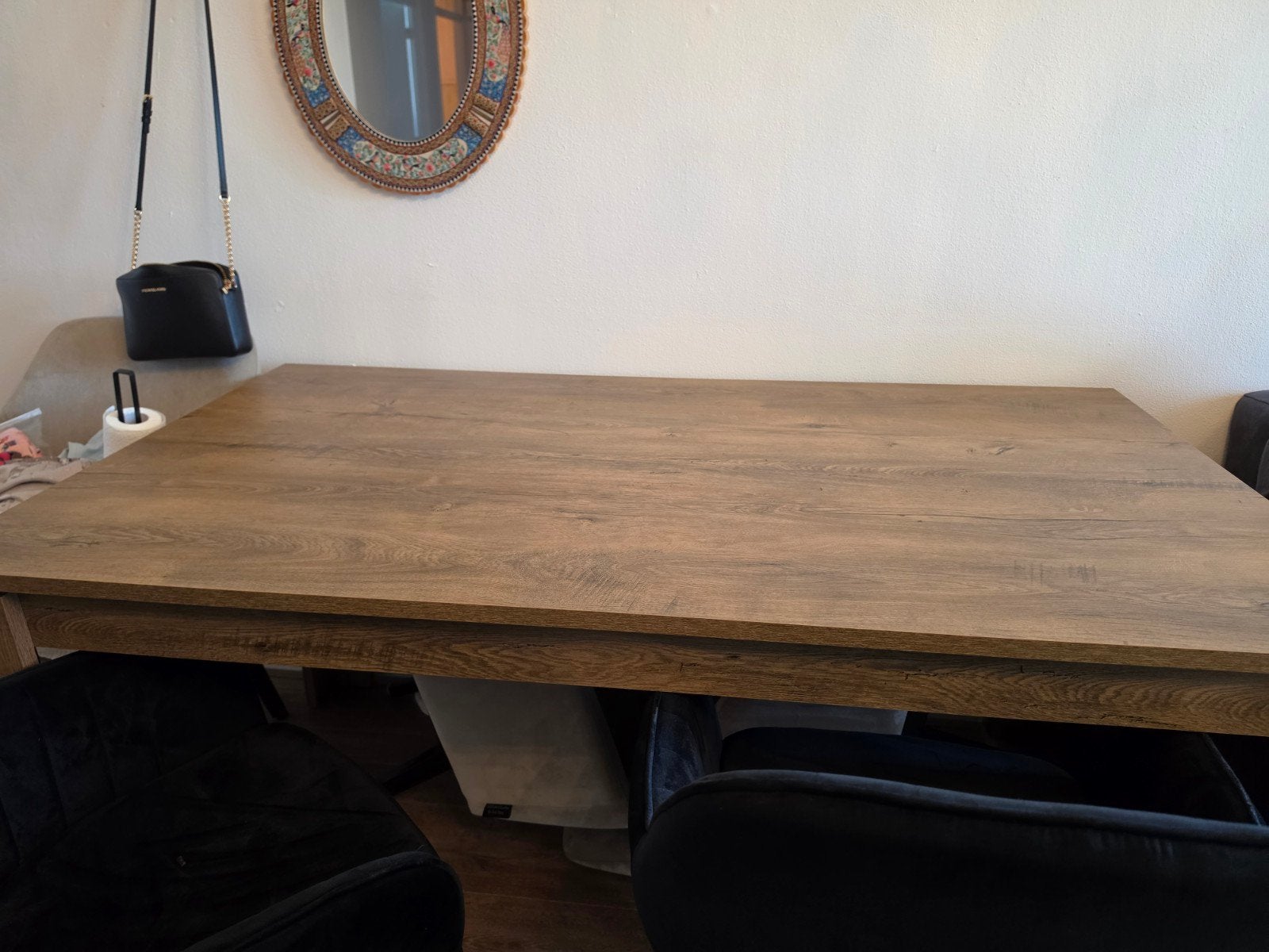eettafel jysk met 4 beige/taupe eetstoelen, Huis en Inrichting, Ophalen, 50 tot 100 cm, Zo goed als nieuw, Vijf personen of meer