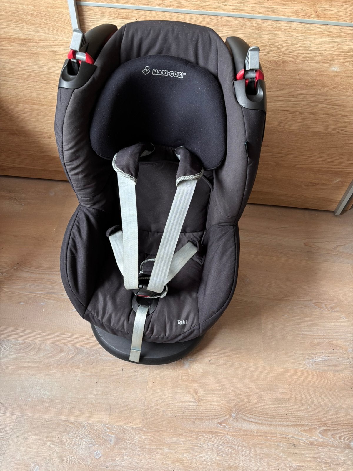 Autostoeltje, Kinderen en Baby's, Autostoeltjes, 9 t/m 18 kg, Ophalen of Verzenden, Maxi-Cosi, Gebruikt