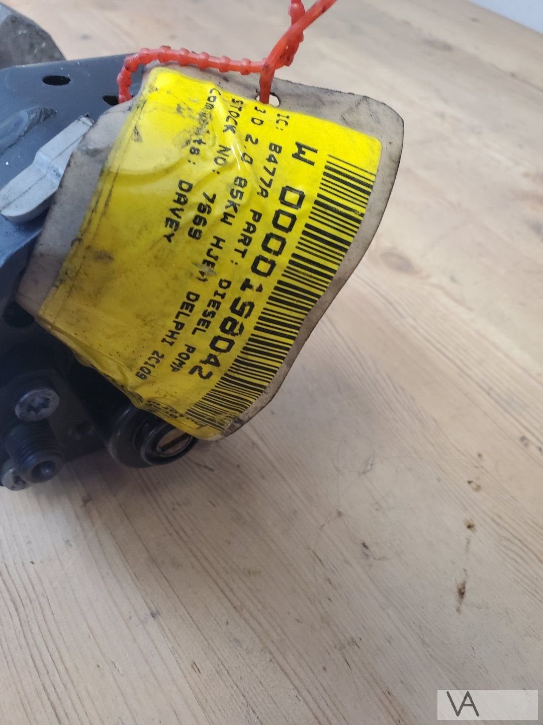 Ford Transit 2000 - 2007 dieselpomp op motor 2.4 tddi €100, Gebruikt, -, -, Ophalen of Verzenden