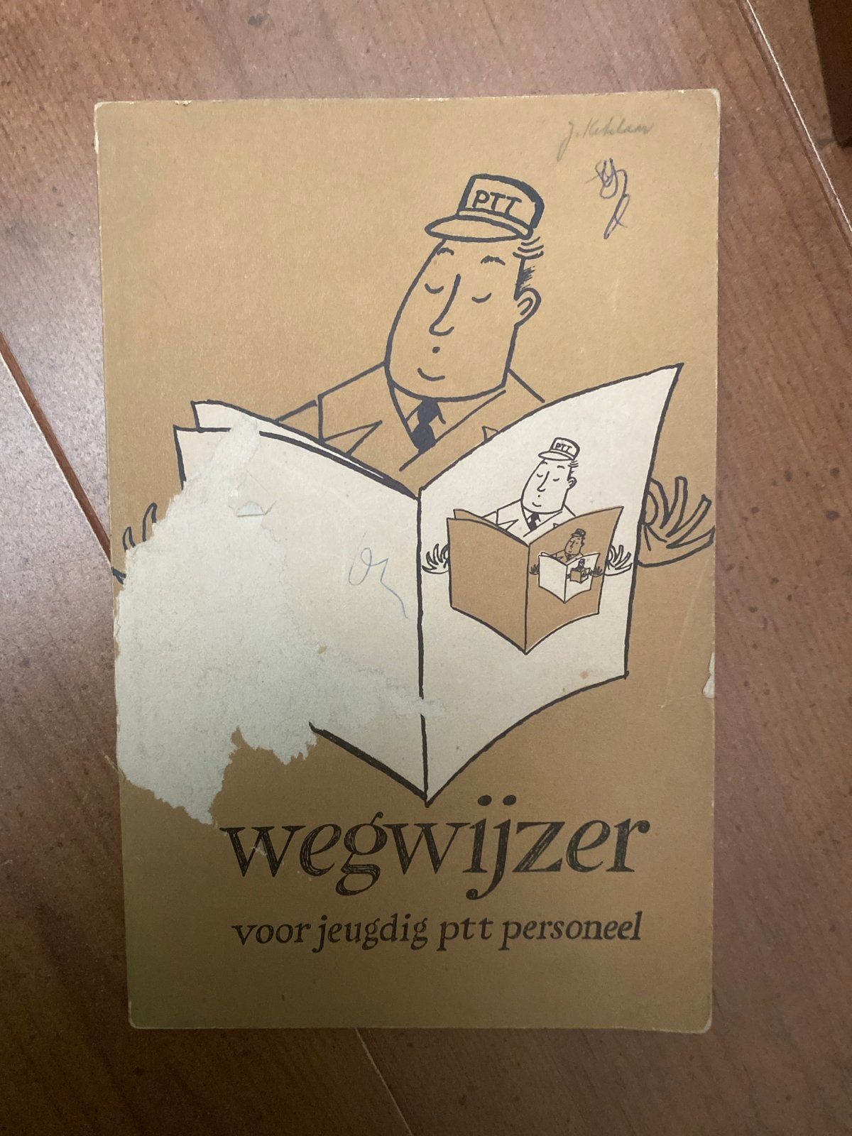 Wegwijzer voor jeugdig PTT personeel - 1955, Ophalen of Verzenden, Gelezen
