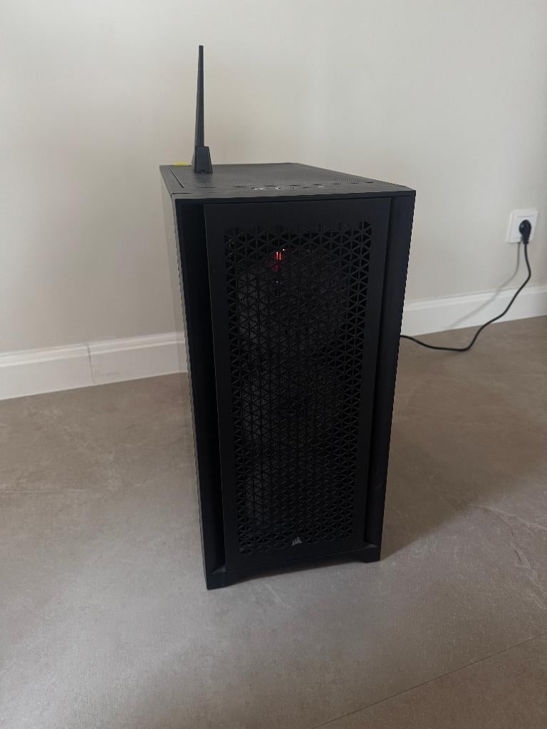 Zelfgebouwde gaming pc | i5-12400F | GTX 1080 Ti, Computers en Software, Desktop Pc's, Ophalen, Gebruikt, Intel, Gaming