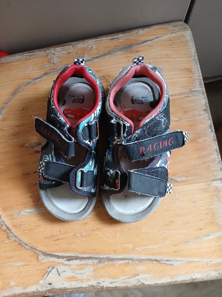 kindersandalen, Kinderen en Baby's, Kinderkleding | Schoenen en Sokken, Gebruikt, Overige typen, Ophalen of Verzenden, Scapino