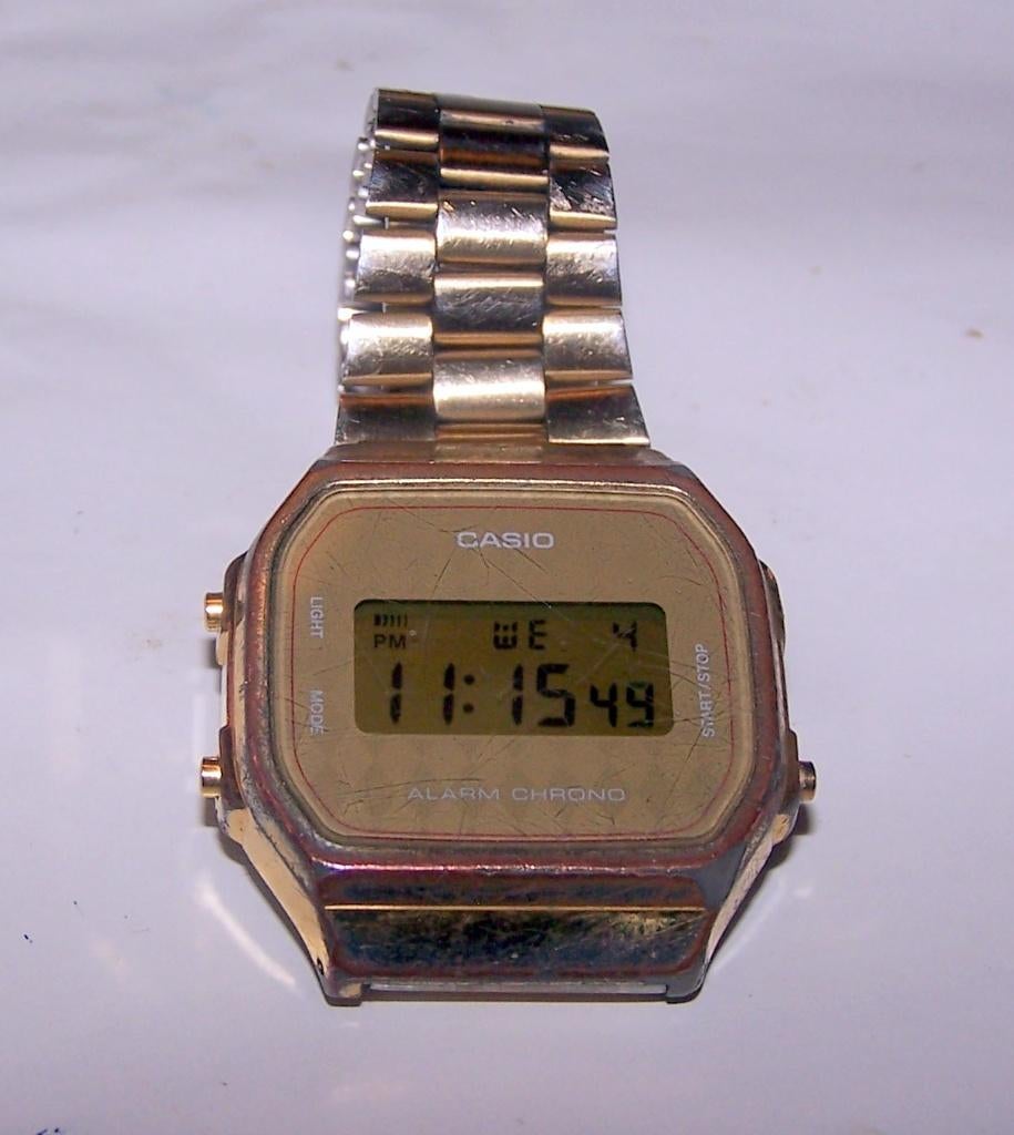 Vintage digitaal Casio horloge. Izgs., Ophalen of Verzenden, Zo goed als nieuw