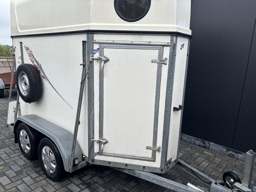 Paardentrailer Veetrailer ponytrailer 1300 kg, Gebruikt