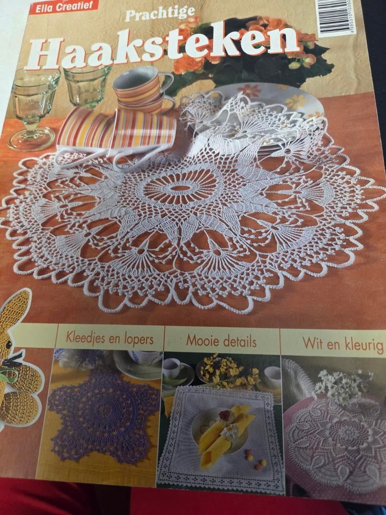 Zolderopruiming  ella haakboekje pasen, Hobby en Vrije tijd, Breien en Haken, Ophalen of Verzenden, Haken, Patroon of Boek
