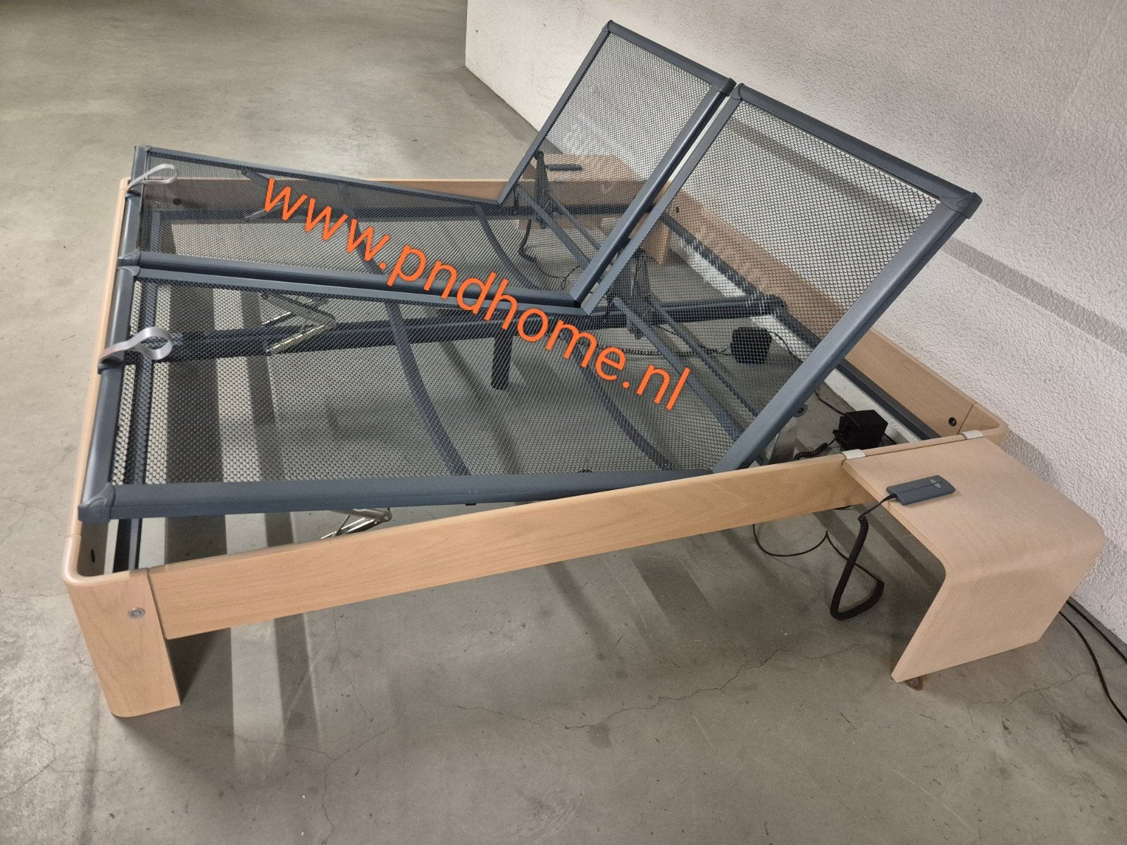 Auping Auronde bed elektrisch verstelbaar 180 x 200, Verstelbaar, Overige kleuren, Tweepersoons, Ophalen of Verzenden