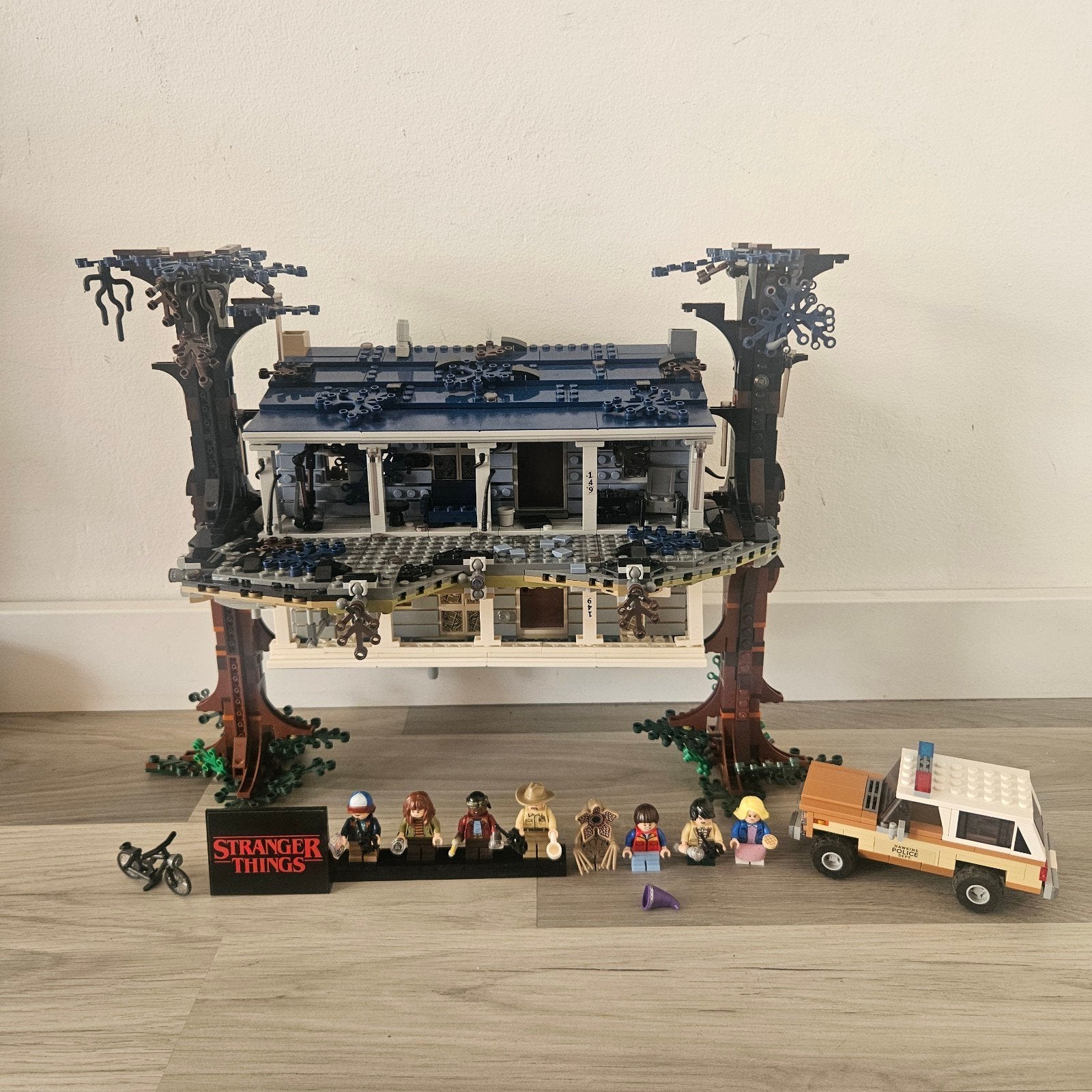 Lego Stranger Things 75810 - The Upside Down, Kinderen en Baby's, Speelgoed | Duplo en Lego, Ophalen of Verzenden, Zo goed als nieuw