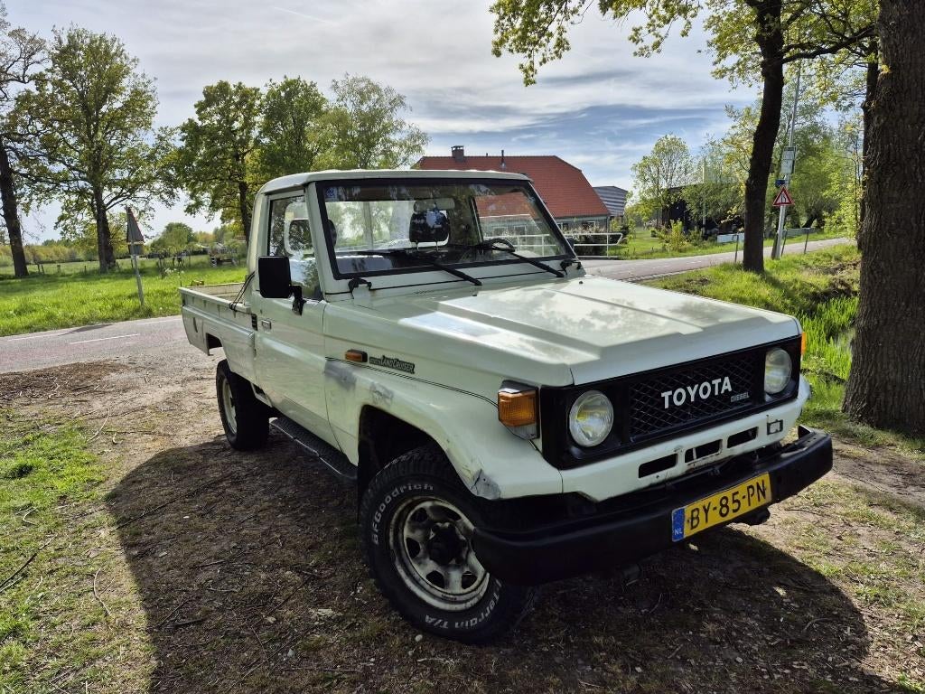 Toyota Land Cruiser 70 / BJ75 Pick-Up 3B 3.4L Diesel 1988, 4 cilinders, 1886 kg, Wit, Origineel Nederlands