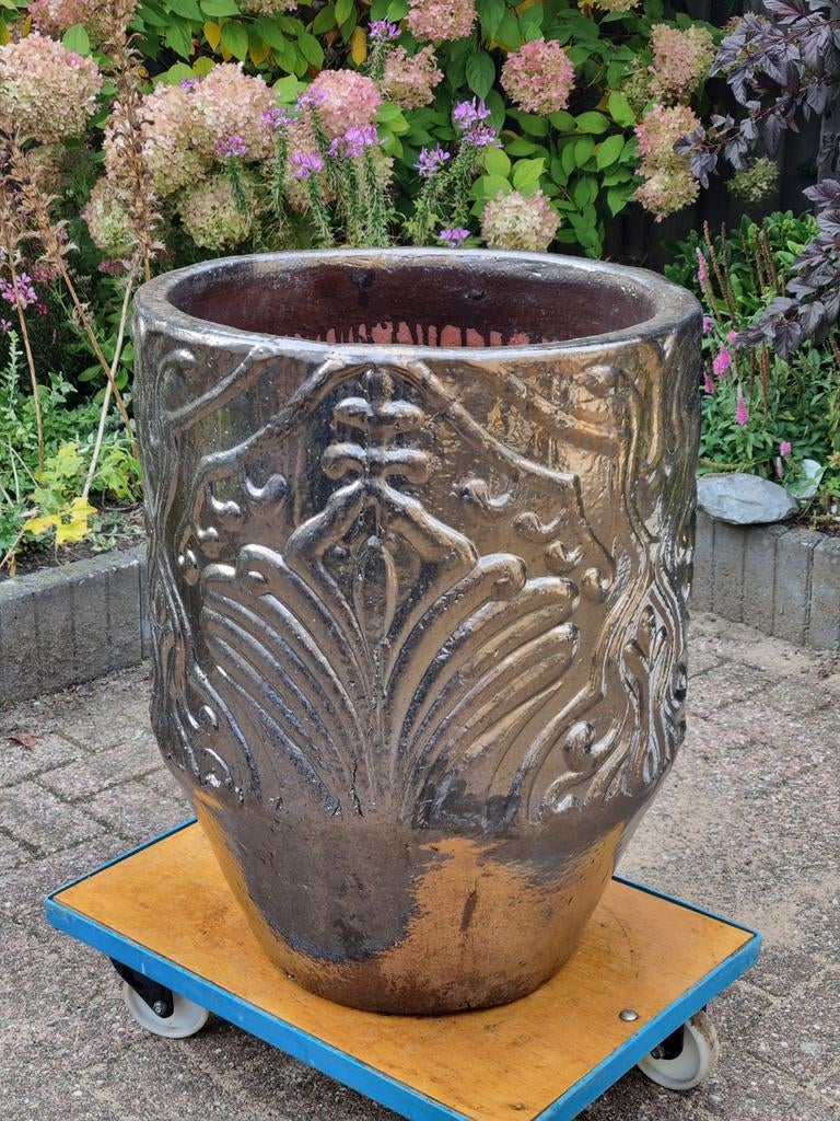 BEAUTY BAROQUE  bronskleurige    Plantenbak
65 cm, Ophalen