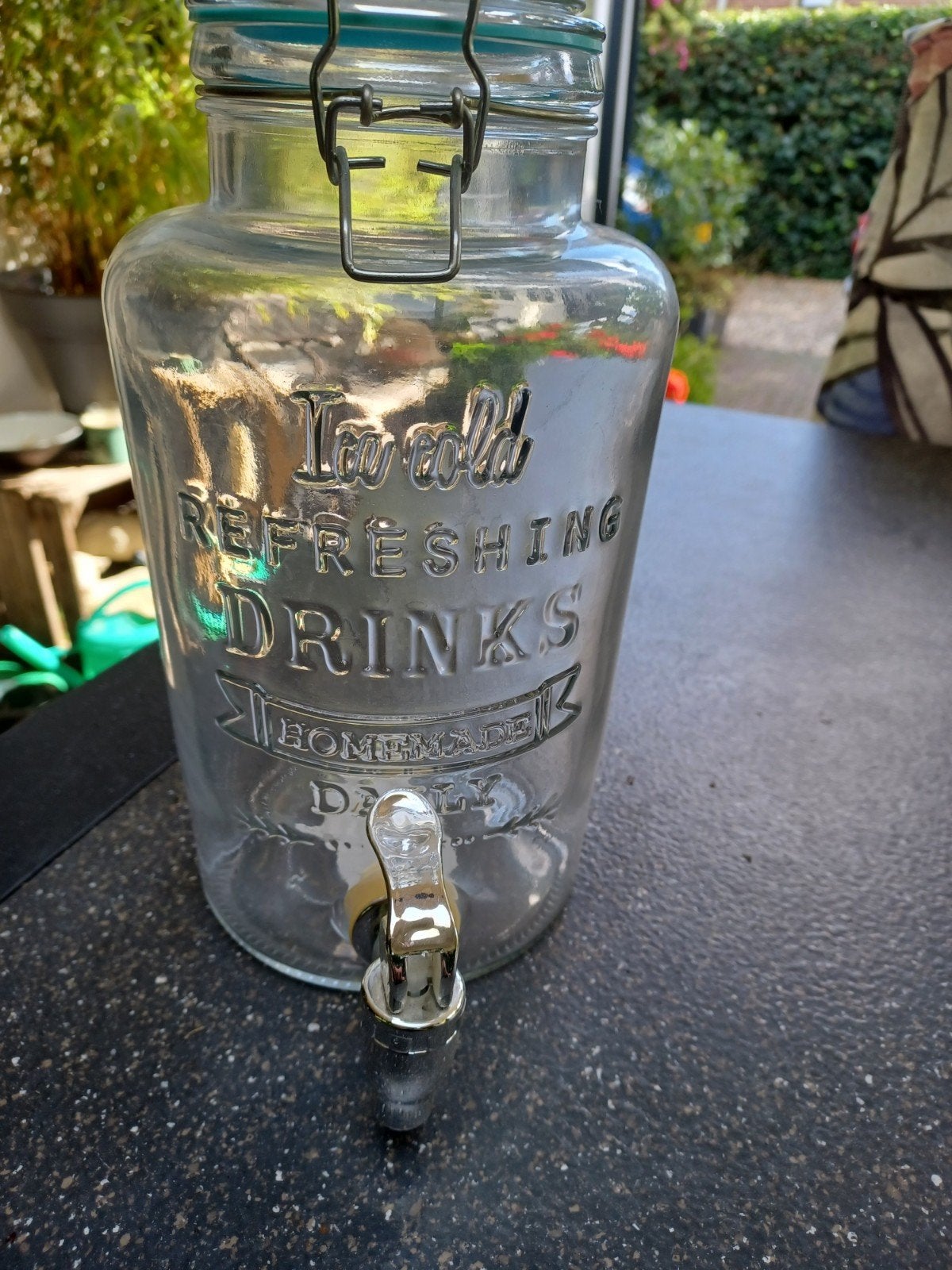 ice Cold refreshing drinks, Huis en Inrichting, Keuken | Keukenbenodigdheden, Ophalen, Zo goed als nieuw, Glas, Overige merken
