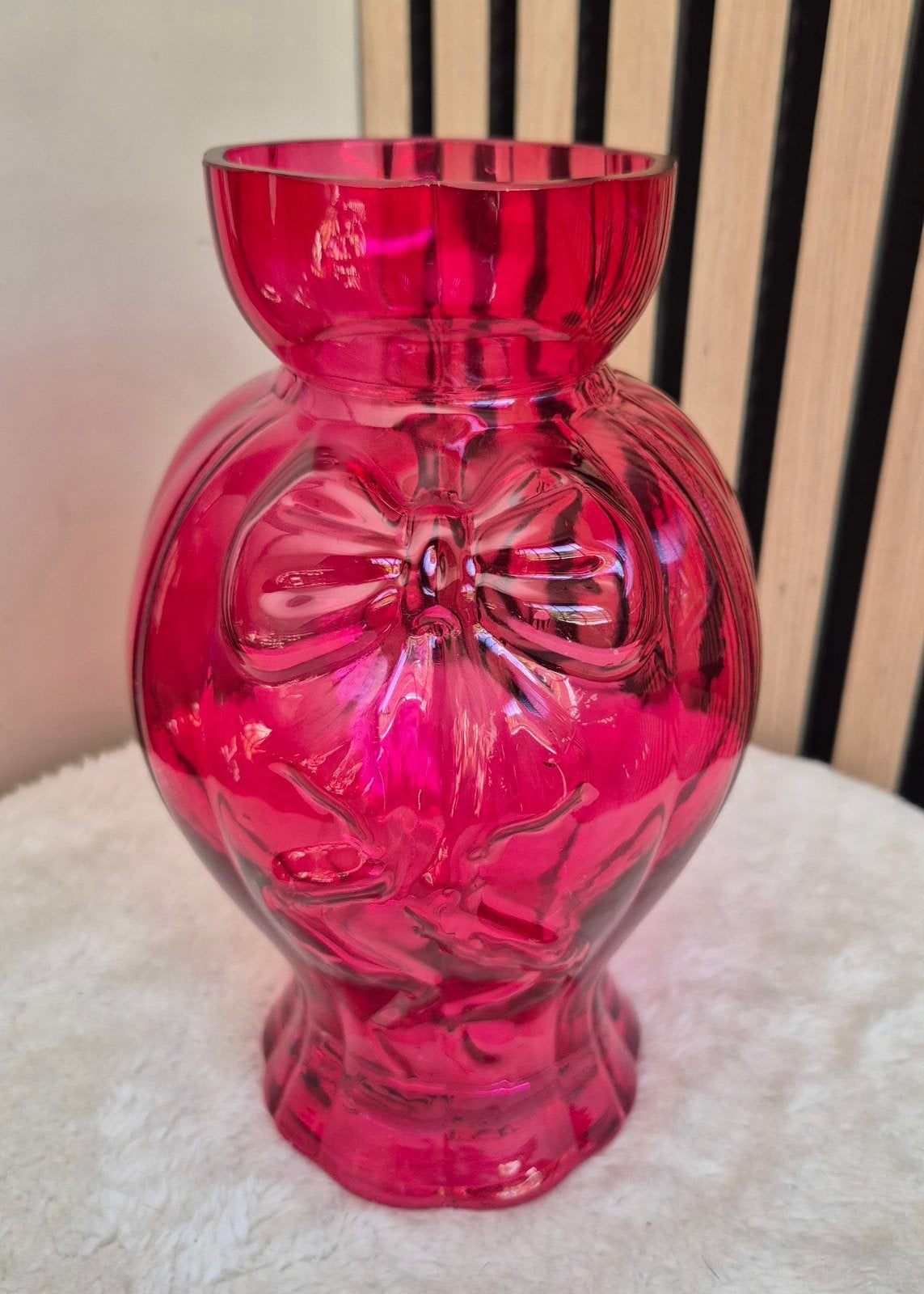 Vaas Fenton style, Huis en Inrichting, Woonaccessoires | Vazen, Ophalen of Verzenden, Roze, Glas, 24 cm