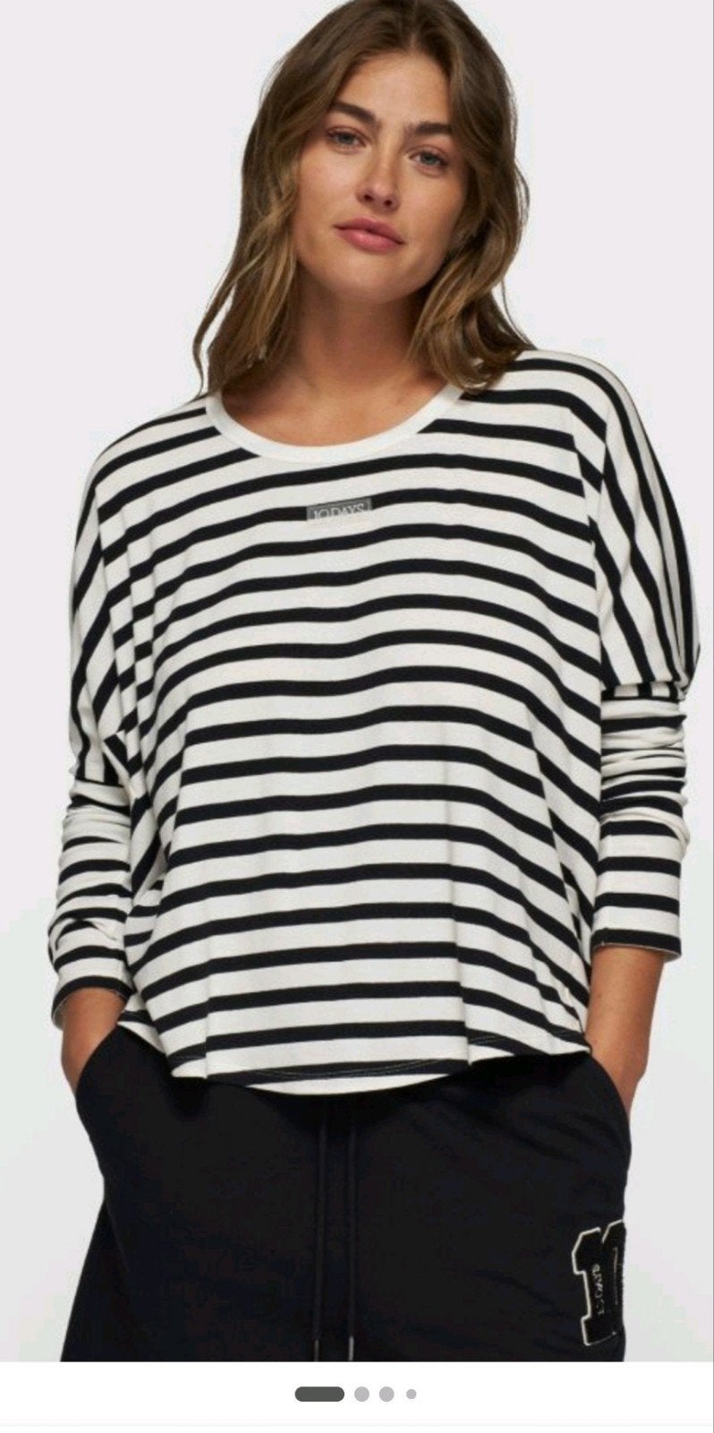 10days modal longsleeve mt S valt ruim nieuw, Kleding | Dames, T-shirts, Zwart, 10days, Nieuw, Ophalen of Verzenden