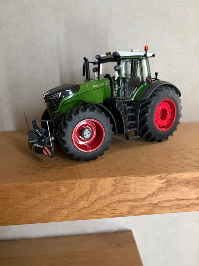 Unieke fendt 1050 wiking, Hobby en Vrije tijd, Modelauto's | 1:32, Ophalen of Verzenden, Nieuw, Tractor of Landbouw, Overige merken