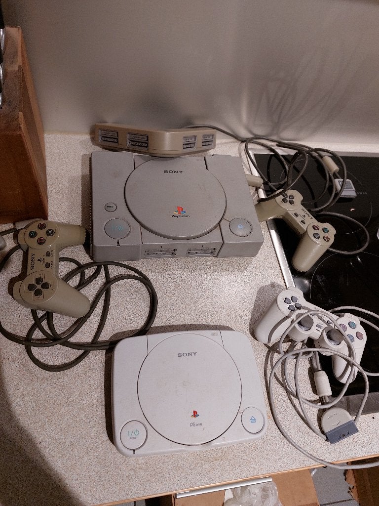 PSONE + Controller    µz, Ophalen of Verzenden, Met 1 controller