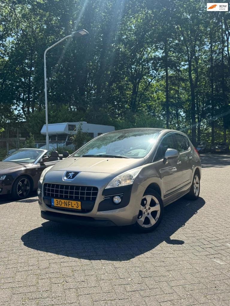 Peugeot 3008 1.6 VTi Première, Auto's, Voorwielaandrijving, Gebruikt, Handgeschakeld, MPV
