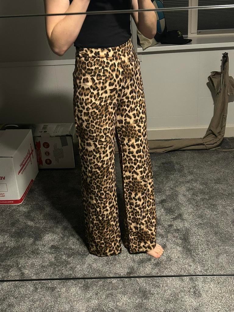 Loavies pantalon M, Maat 38/40 (M), Overige kleuren, Ophalen of Verzenden, Zo goed als nieuw