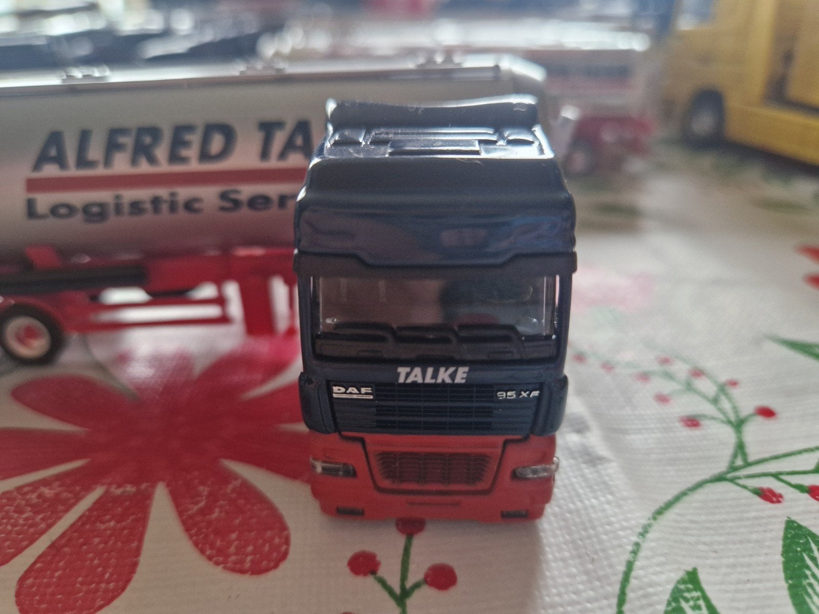 DAF alfred talke, Ophalen of Verzenden, Zo goed als nieuw, Bus of Vrachtwagen, Herpa