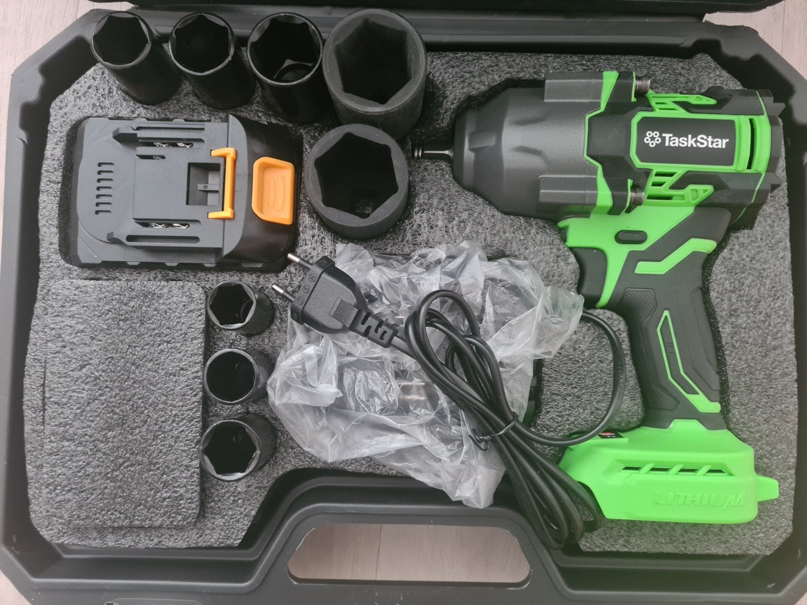 TaskStar Accu Slagmoersleutel 1600NM *Nieuw*, Doe-het-zelf en Verbouw, Gereedschap | Handgereedschap, Ophalen of Verzenden, Nieuw