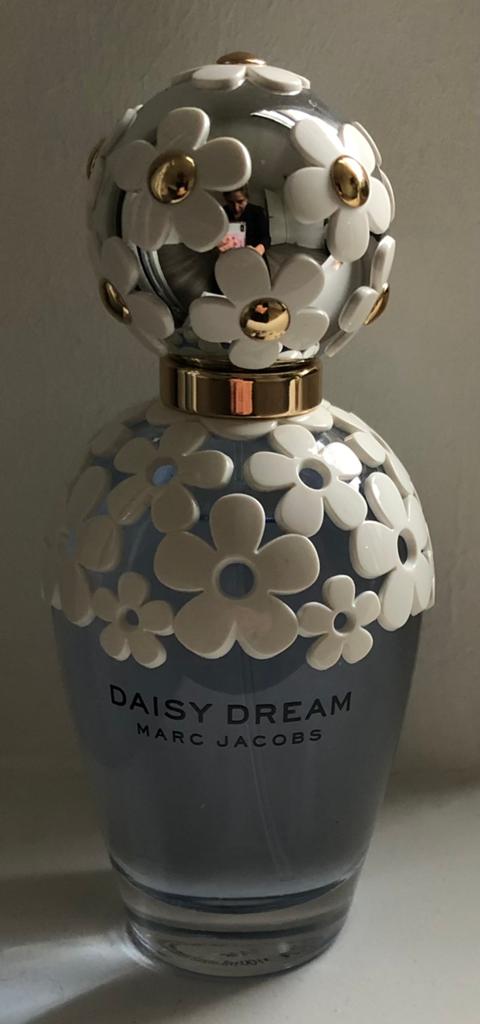 Nieuw van Marc Jacobs: Daisy Dream - 100 ml eau de toilette, Sieraden, Tassen en Uiterlijk, Uiterlijk | Parfum, Ophalen of Verzenden