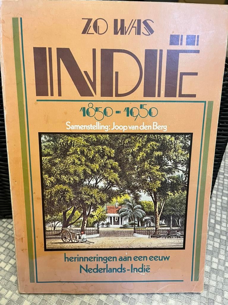 Zo was Indië - Joop van den Berg boek uit 1981, Ophalen, Zo goed als nieuw, Azië