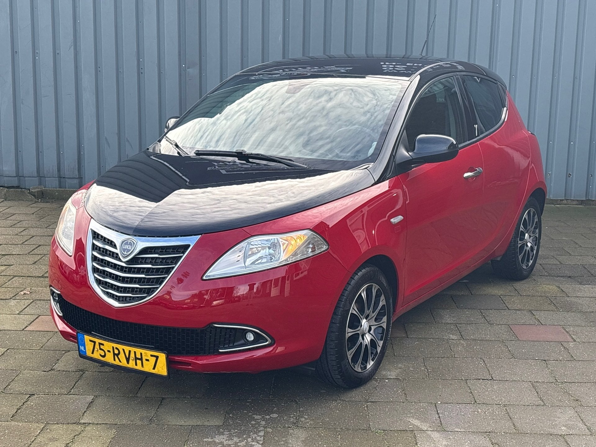 Lancia Ypsilon 0.9 TwinAir | 2011 | Airco | Parkeersensoren, Voorwielaandrijving, Euro 5, 86 pk, Gebruikt