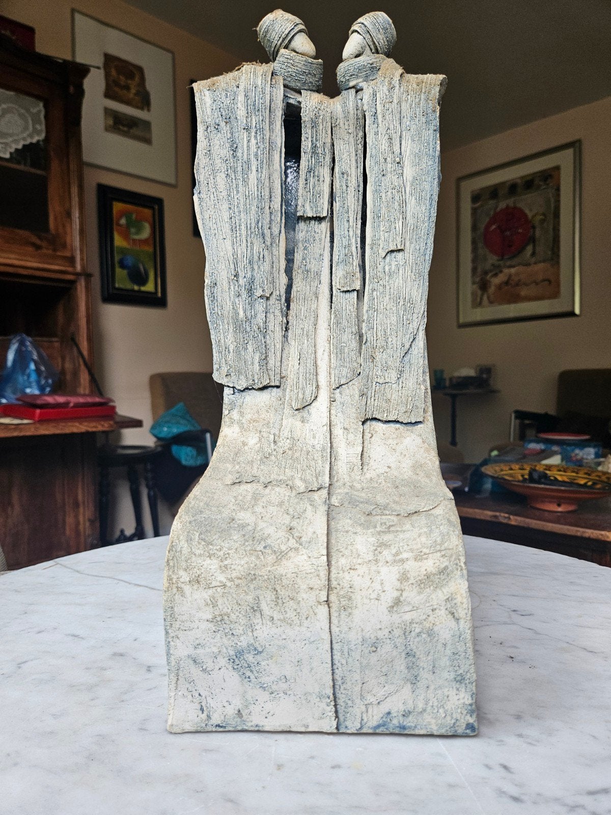 'Leugenbank' van Jikke van de Waal-Bijma, Ophalen, Handgemaakt, 20 - 50 cm, Steen of Keramiek