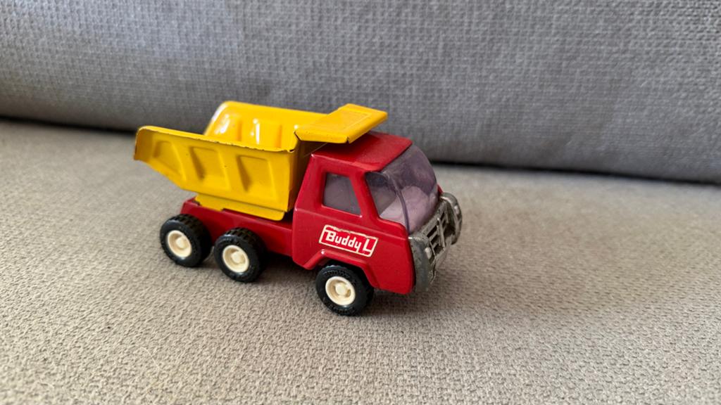 Vintage Buddy L kiepwagen - rood/geel speelgoedtruck, Verzamelen, Ophalen of Verzenden, Gebruikt
