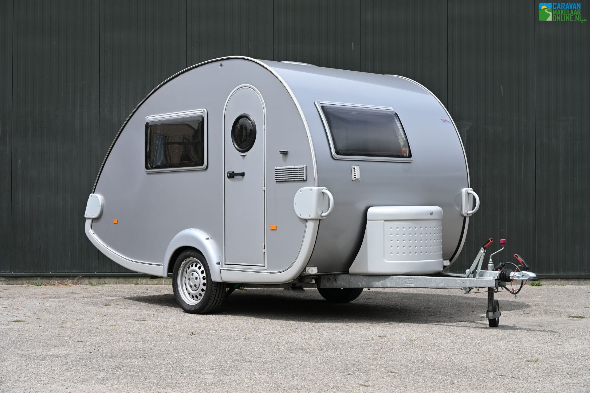 T@B Basic 320 RS|750KG|Voortent|Luifel|Lengteslaper|BOVAG26, Rondzit, Tot en met 2, Bedrijf, T@b