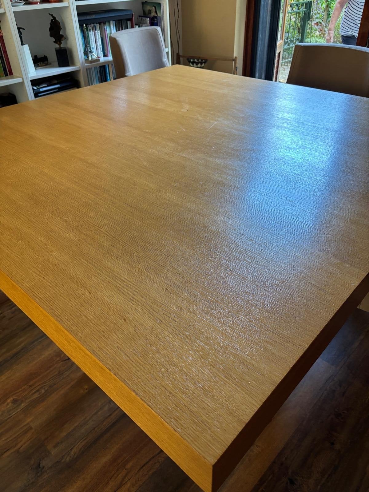 Massieve eikenhouten tafel 150x150, Huis en Inrichting, Tafels | Eettafels, Ophalen, Gebruikt, 150 tot 200 cm, Vijf personen of meer