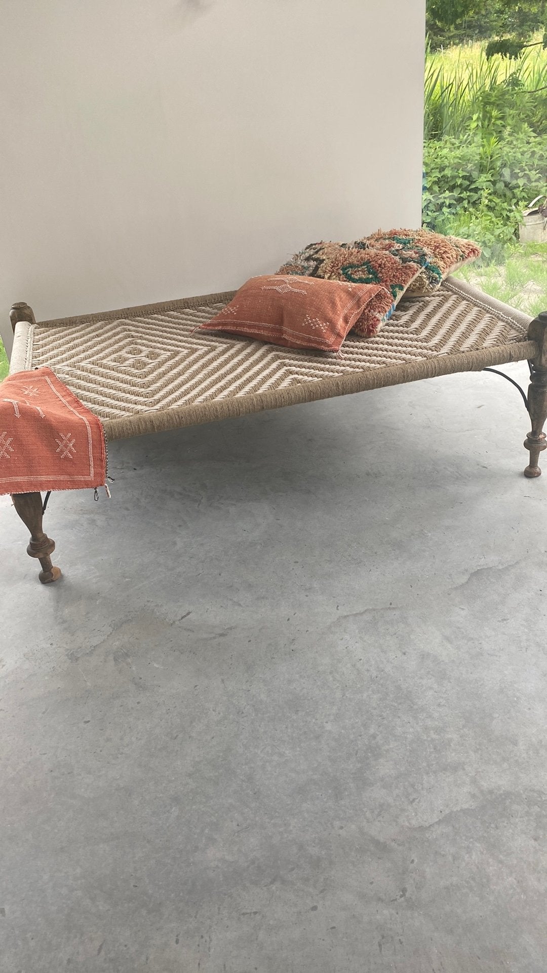 Daybed india. Boho ibiza, Ophalen of Verzenden, Zo goed als nieuw, Hout